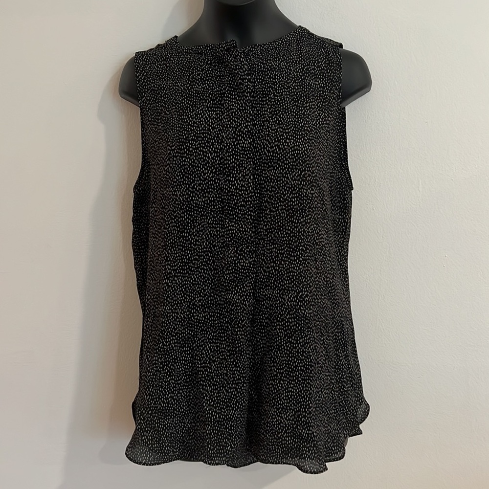 LOFT Petite Black and Cream Sleeveless Blouse